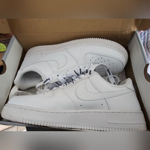 Nike Air Force 1 "07"